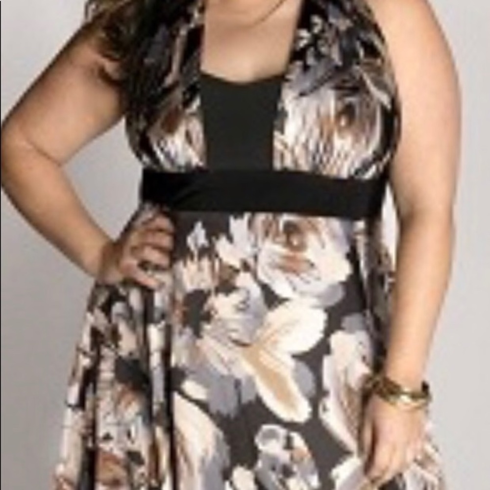 Igigi Blooming Nights Dress